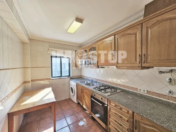 Apartamento T2 para Venda em Recardães e Espinhel