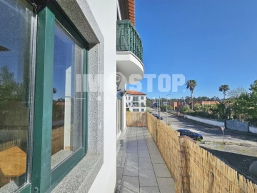 Apartamento T2 para Venda em Recardães e Espinhel