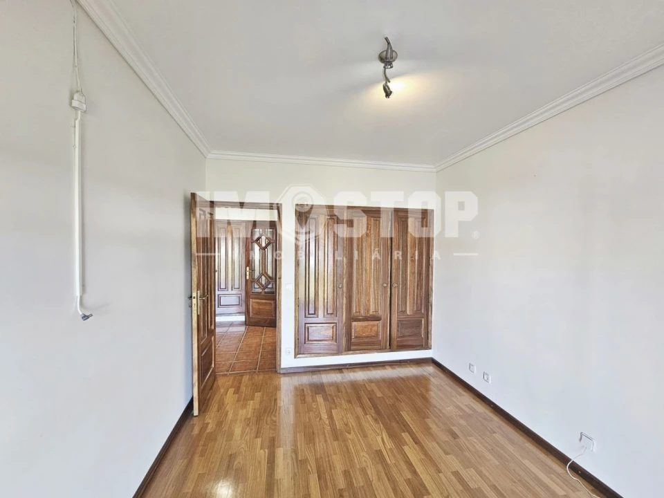 Apartamento T2 para Venda em Recardães e Espinhel Foto 18