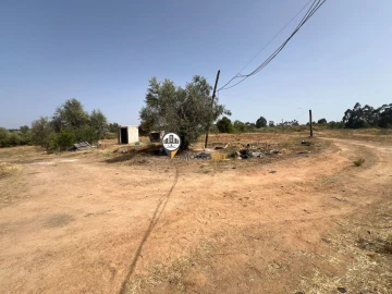 Quinta T0 para Venda em Ladoeiro