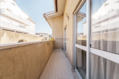 Apartamento T3 para Venda em Sé Nova, Santa Cruz, Almedina e São Bartolomeu