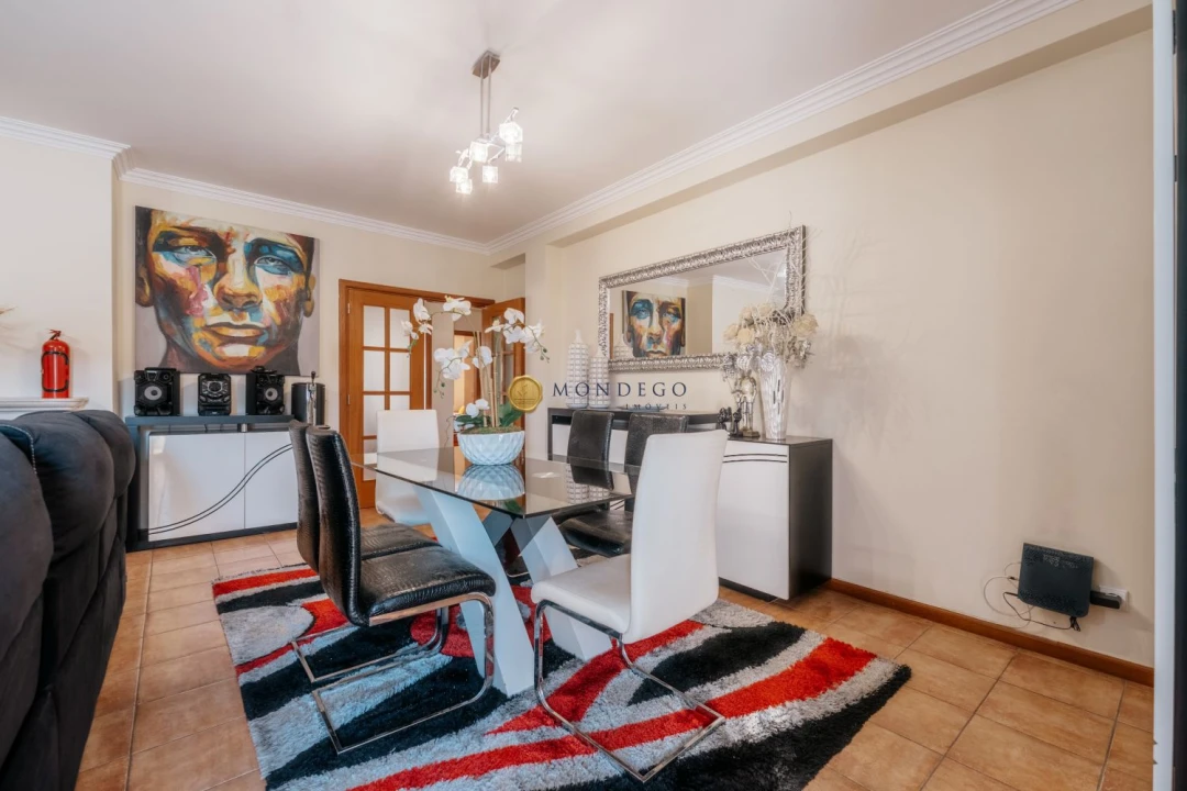 Apartamento T3 para Venda em Sé Nova, Santa Cruz, Almedina e São Bartolomeu Foto 10