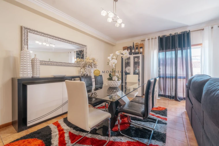 Apartamento T3 para Venda em Sé Nova, Santa Cruz, Almedina e São Bartolomeu Foto 7