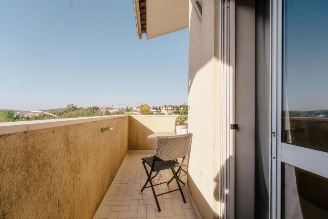 Apartamento T3 para Venda em Sé Nova, Santa Cruz, Almedina e São Bartolomeu Foto 21