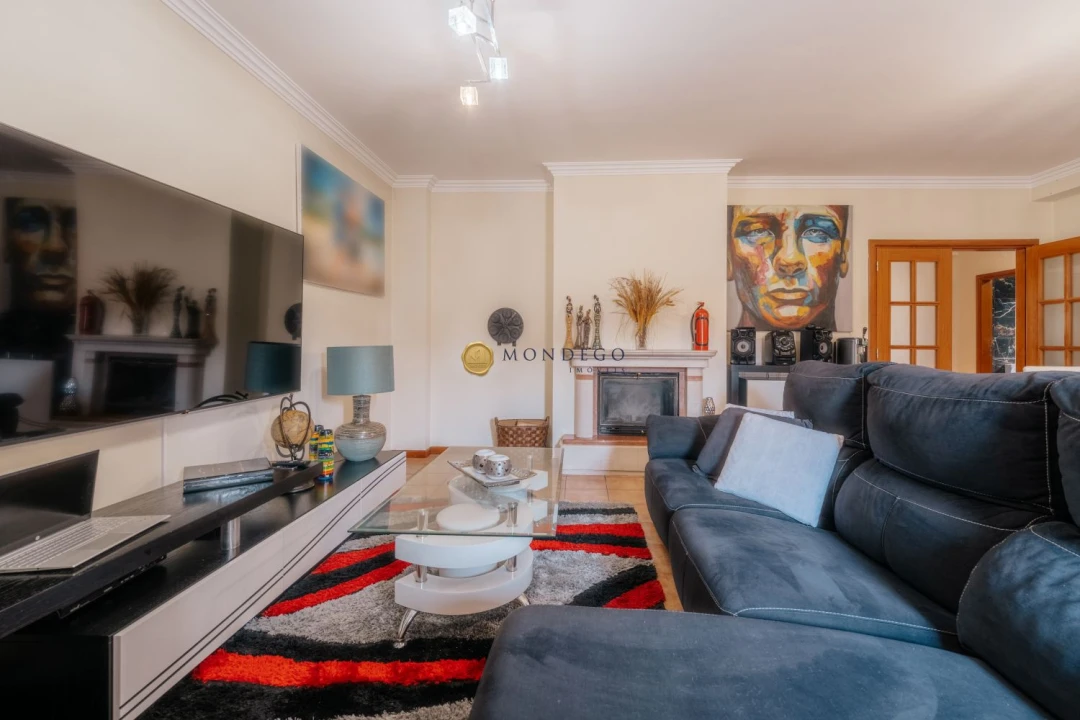 Apartamento T3 para Venda em Sé Nova, Santa Cruz, Almedina e São Bartolomeu Foto 9