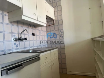 Apartamento T1 para Venda em Bonfim