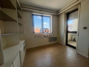 Apartamento T1 para Venda em Bonfim