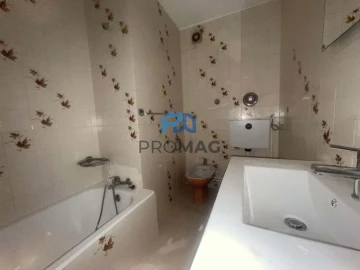 Apartamento T1 para Venda em Bonfim