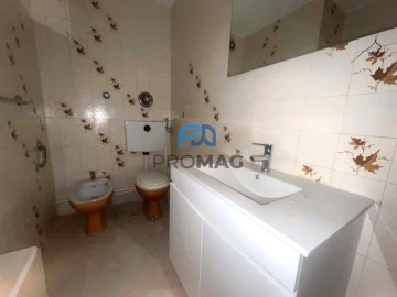 Apartamento T1 para Venda em Bonfim