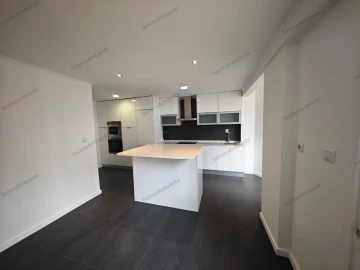 Apartamento T3 para Venda em Avenidas Novas