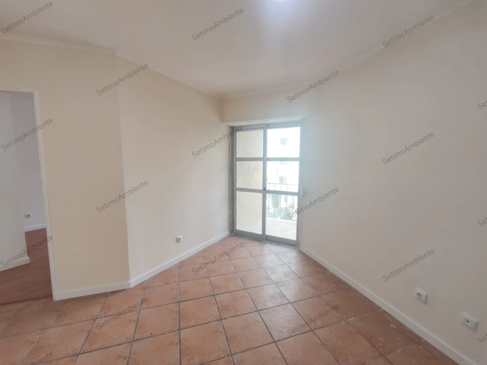 Apartamento T3 para Venda em Algueirão-Mem Martins Foto 8