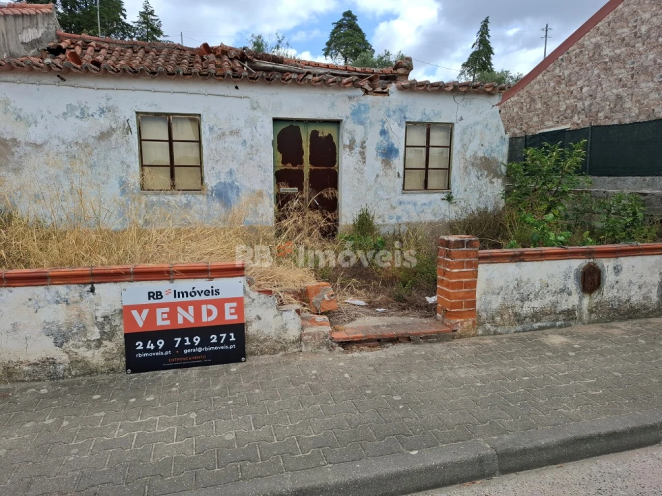 Moradia para Venda em Vila Nova da Barquinha Foto 2