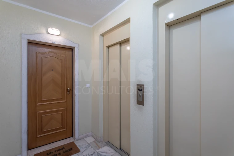 Apartamento T2 para Venda em Agualva e Mira-Sintra Foto 5
