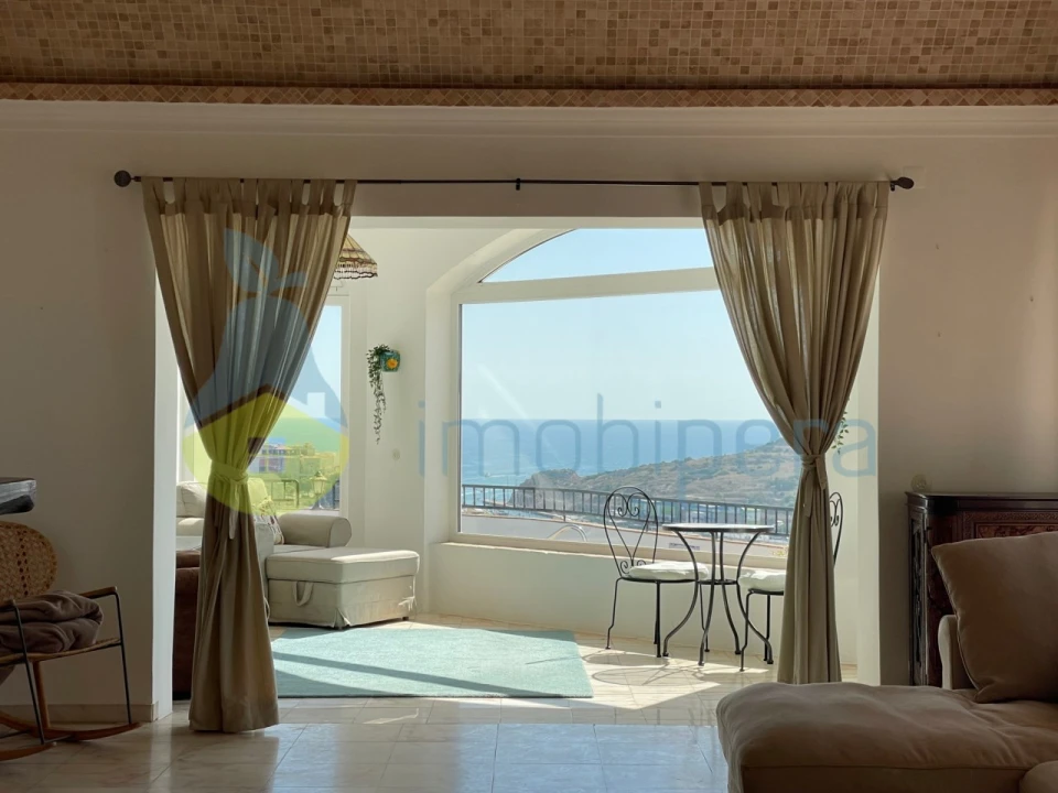 Moradia T6 para Venda em Albufeira e Olhos de Água Foto 1