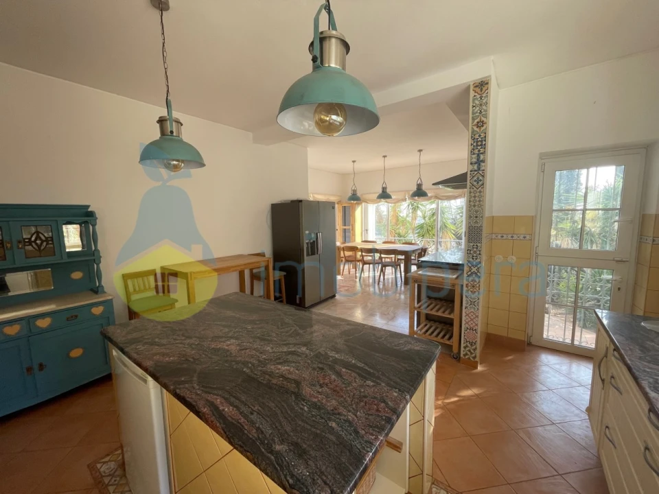 Moradia T6 para Venda em Albufeira e Olhos de Água Foto 7