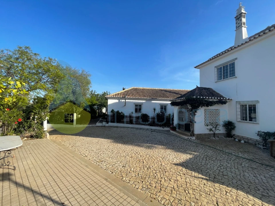 Moradia T6 para Venda em Albufeira e Olhos de Água Foto 19