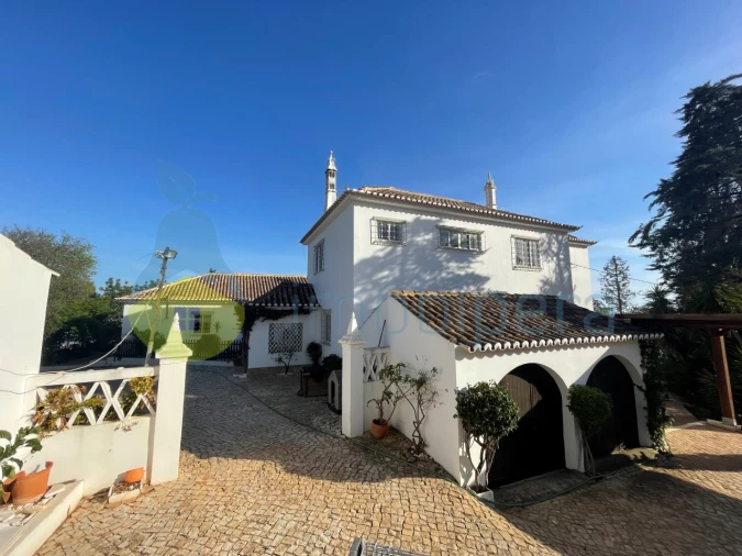 Moradia T6 para Venda em Albufeira e Olhos de Água Foto 30