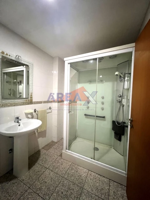 Apartamento T3 para Venda em O. Azeméis, Riba-Ul, Ul, Macinhata Seixa, Madail