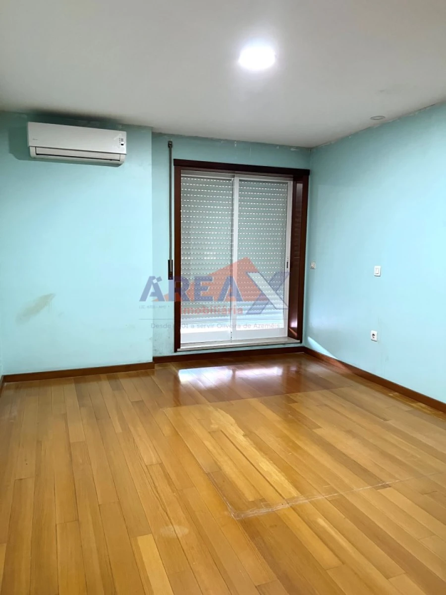 Apartamento T3 para Venda em O. Azeméis, Riba-Ul, Ul, Macinhata Seixa, Madail Foto 7