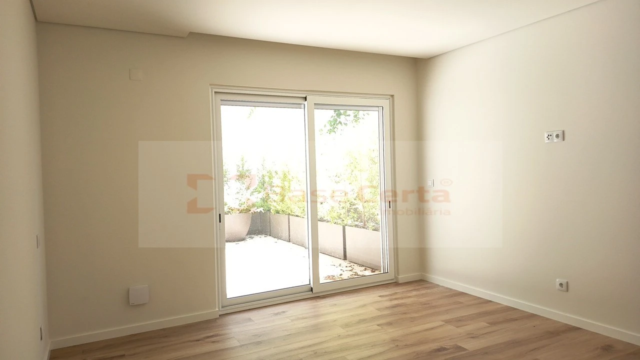 Apartamento T2 para Venda em Santa Clara Foto 27