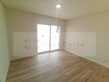 Apartamento T2 para Venda em Santa Clara