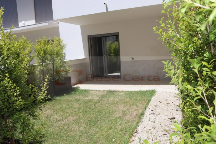 Apartamento T2 para Venda em Santa Clara Foto 5