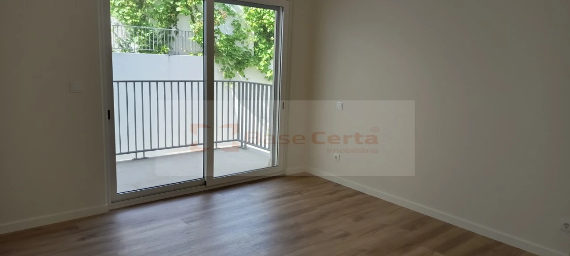 Apartamento T2 para Venda em Santa Clara Foto 21