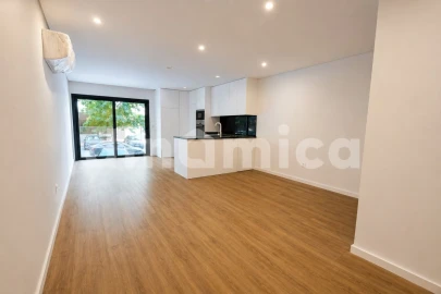 Apartamento T2 para Venda em Vila Nova de Famalicão e Calendário