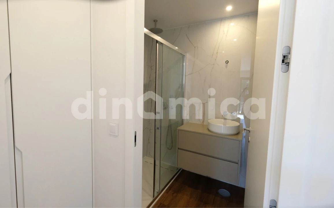 Apartamento T3 para Venda em Vila Nova de Famalicão e Calendário Foto 5