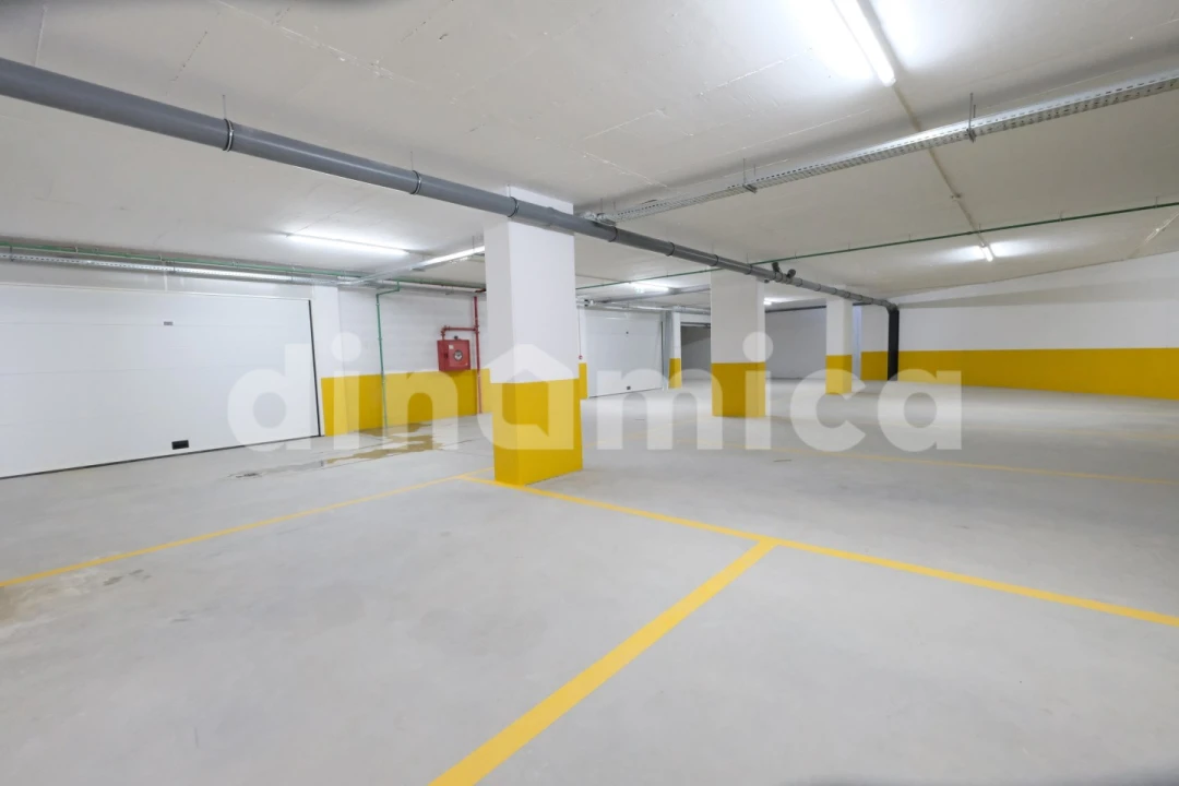 Apartamento T3 para Venda em Vila Nova de Famalicão e Calendário Foto 12