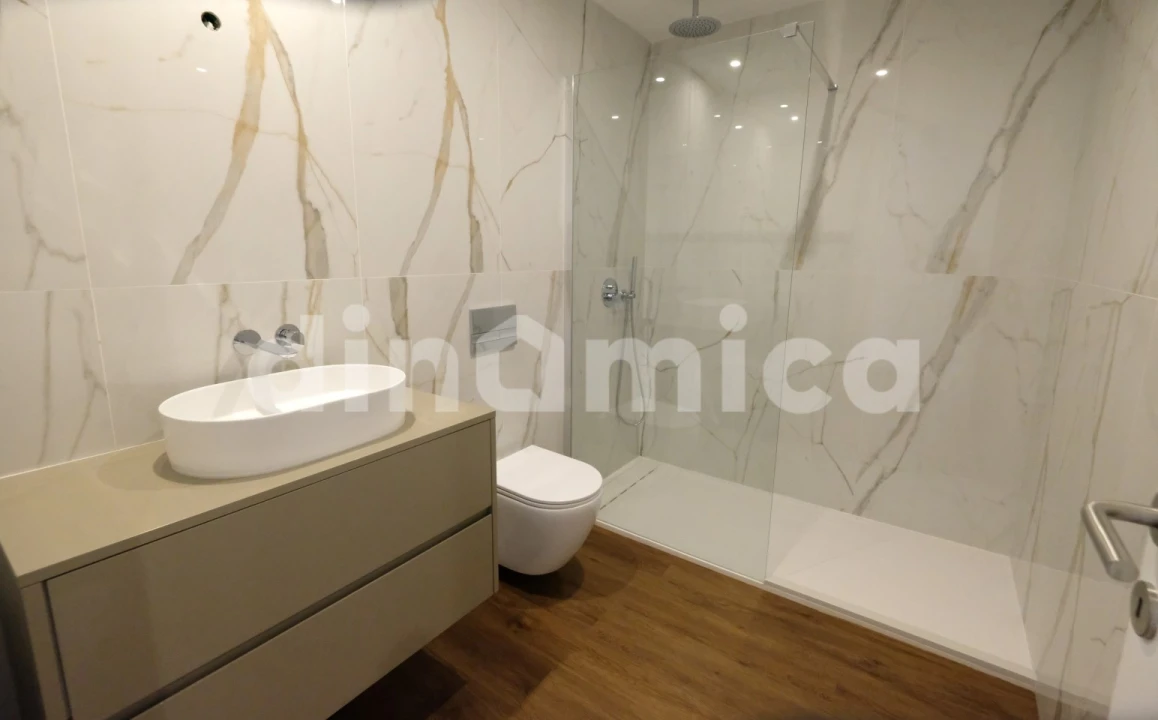 Apartamento T3 para Venda em Vila Nova de Famalicão e Calendário Foto 4