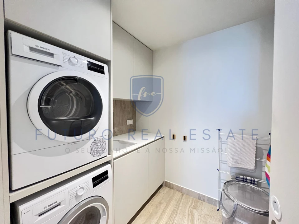 Apartamento T1 para Venda em São Martinho Foto 30