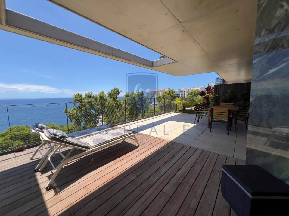 Apartamento T1 para Venda em São Martinho Foto 36