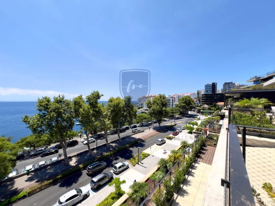 Apartamento T1 para Venda em São Martinho Foto 41