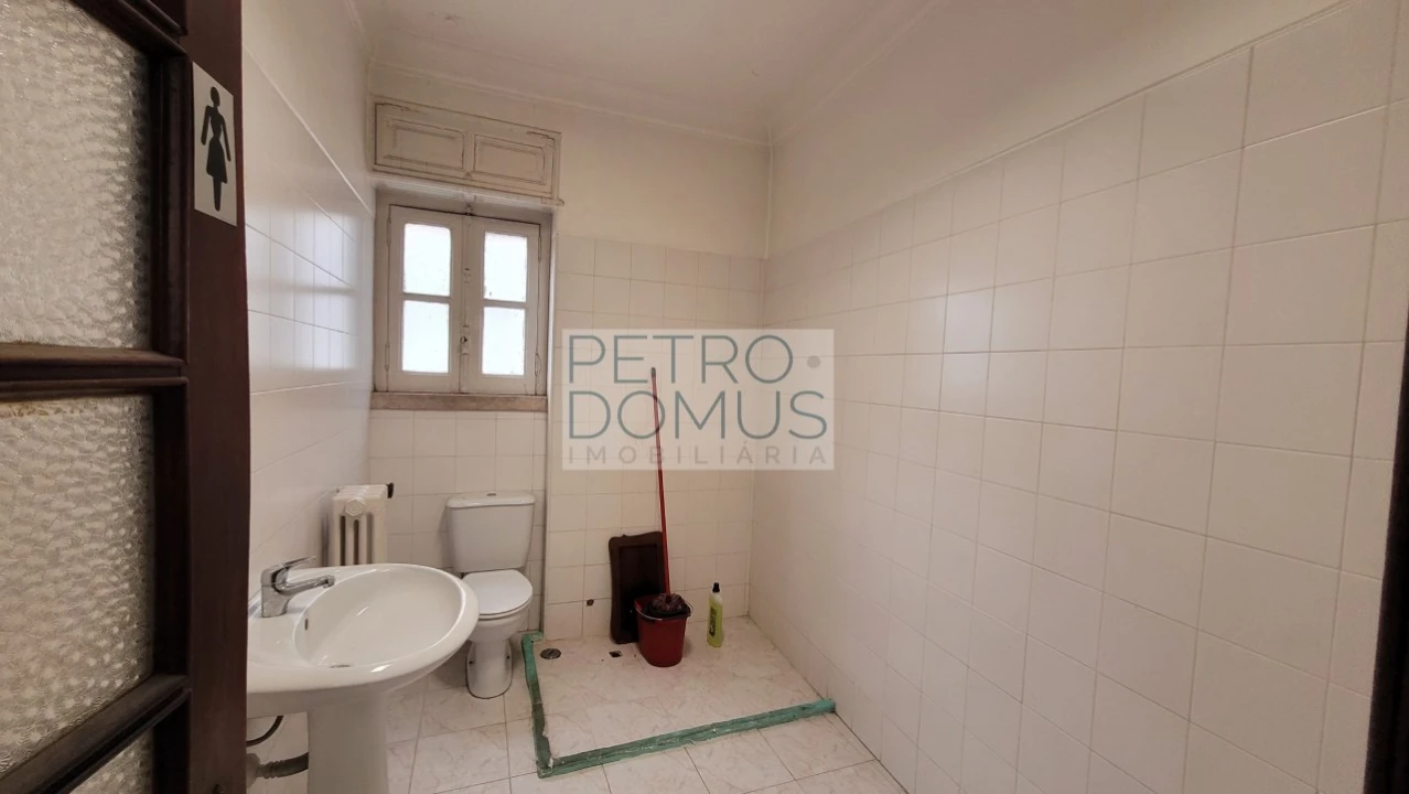 Apartamento T4 para Venda em Estrela Foto 7