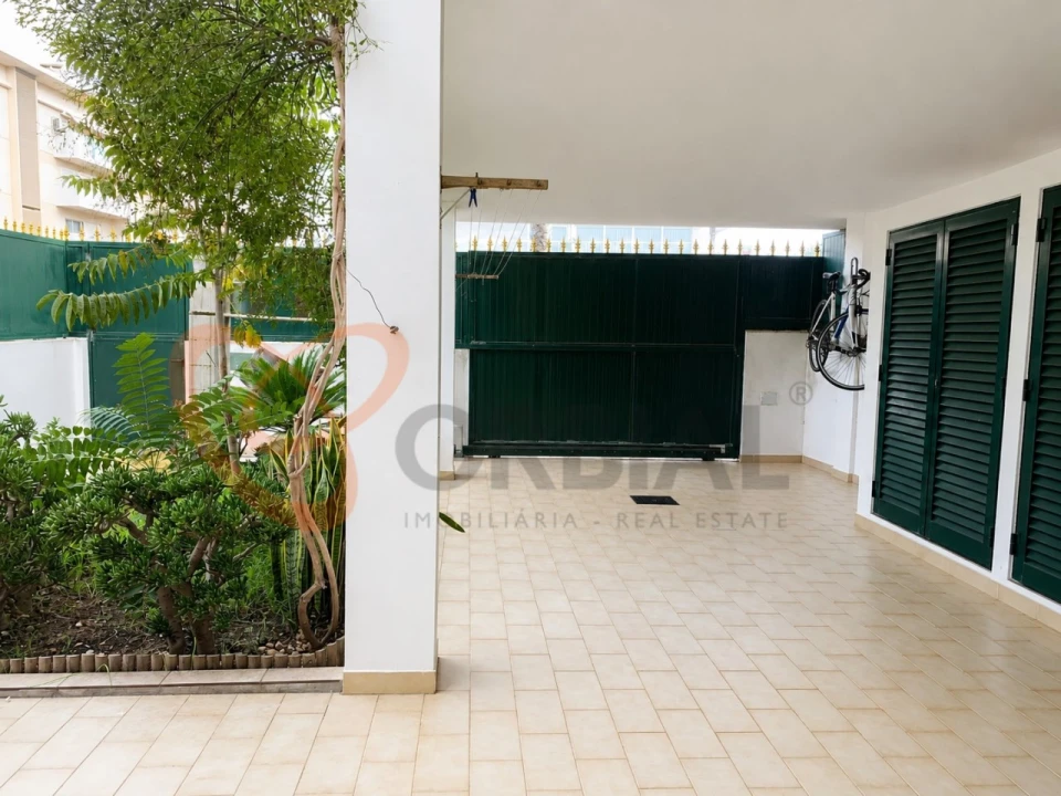Moradia T3 para Venda em Albufeira e Olhos de Água Foto 4