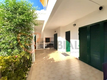 Moradia T3 para Venda em Albufeira e Olhos de Água
