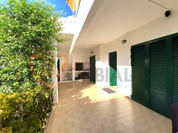 Moradia T3 para Venda em Albufeira e Olhos de Água Foto 6
