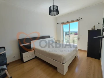 Apartamento T4 para Venda em Algoz e Tunes
