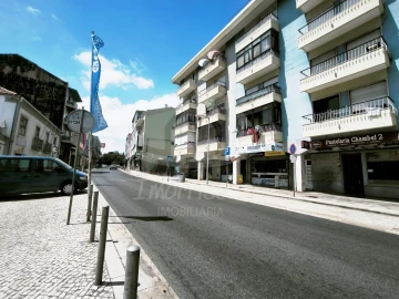 Apartamento T3 para Venda em Camarate, Unhos e Apelação