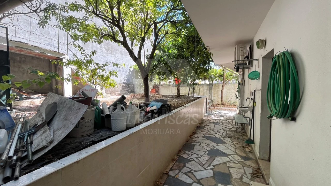 Moradia T3 para Venda em Santa Iria de Azoia, São João da Talha e Bobadela Foto 34