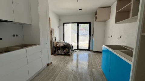 Moradia T3 para Venda em Santa Iria de Azoia, São João da Talha e Bobadela