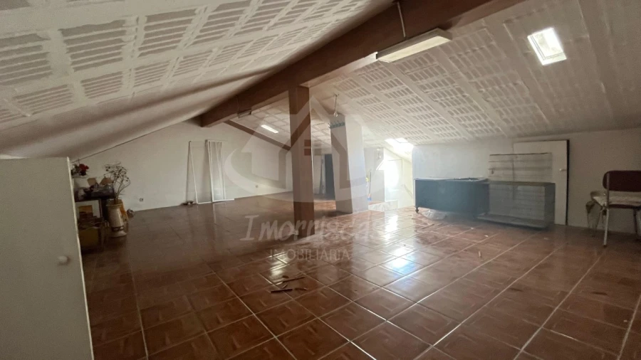 Moradia T3 para Venda em Santa Iria de Azoia, São João da Talha e Bobadela Foto 30