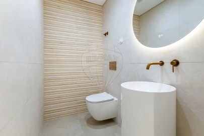 Apartamento T3 para Venda em Alvalade