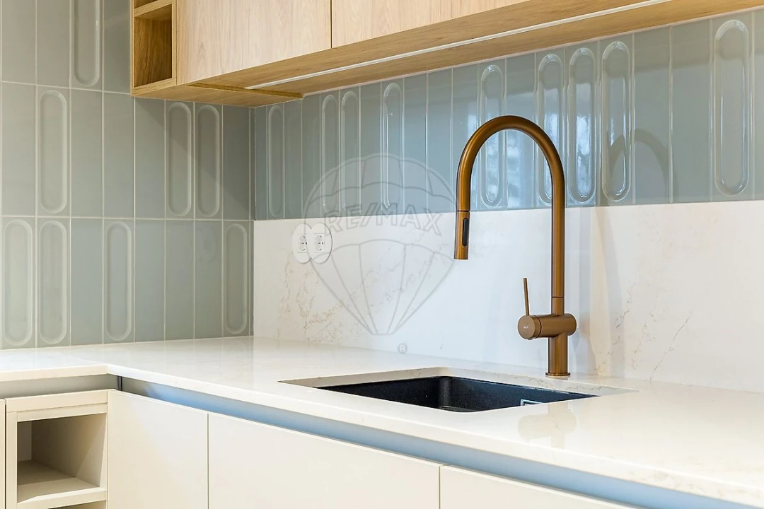 Apartamento T3 para Venda em Alvalade Foto 6