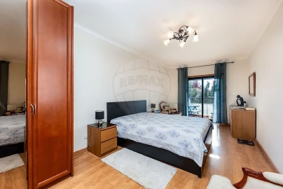 Apartamento T4 para Venda em Algueirão-Mem Martins