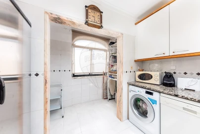 Apartamento T4 para Venda em Algueirão-Mem Martins