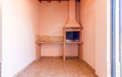 Moradia T4 para Venda em Silveira