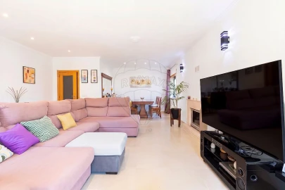 Moradia T4 para Venda em Silveira