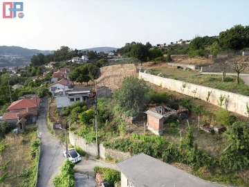 Moradia T3 para Venda em São Pedro de Castelões